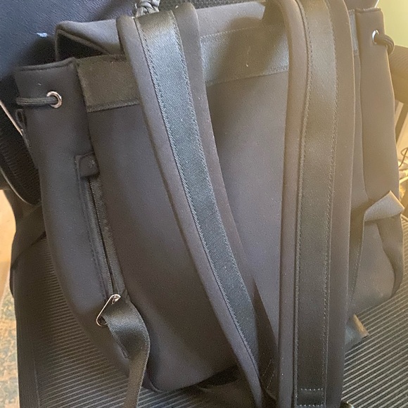Athleta Revive Convertible Backpack - Picture 8 of 12